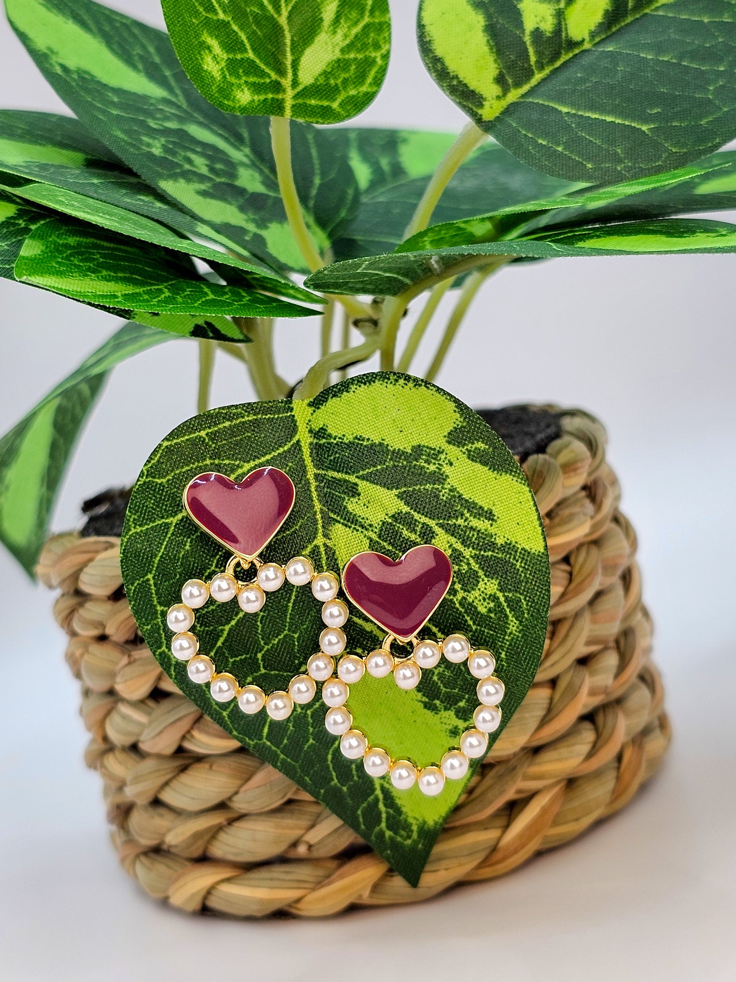 Amour Heart-shaped Pearl Hoops