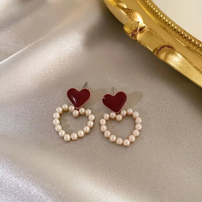 Amour Heart-shaped Pearl Hoops